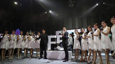 Launching OPPO F5 2017