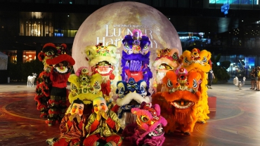 King Power Mahanakhon Lunar Harmony